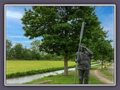 Sommer - Osterholz Scharmbeck Onkel Hermann am Hafenkanal