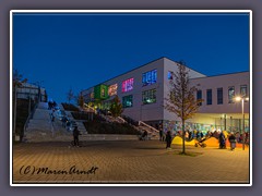 Bunt und festlich - Licht an auf dem Campus