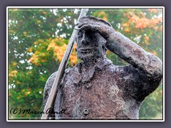 Onkel Hermann - eine Bronzestatur von Paul Mahrt