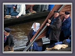 In historischer Tracht