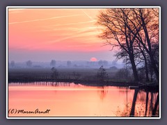 Die Hamme leuchtet rot